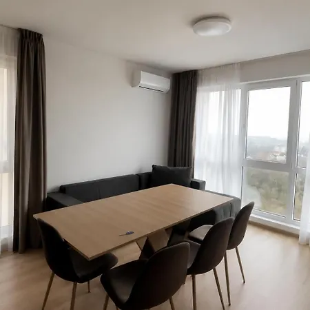 Apartament Comfy 1br With Sea View *